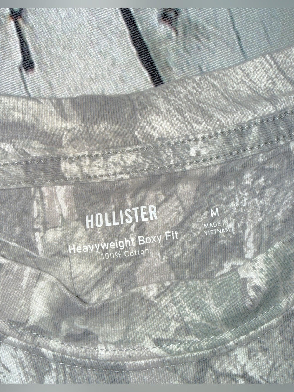 Hollister Heavyweight Boxy Tee - Picture 4 of 4